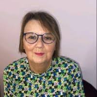 Colette Monahan's Instagram, Twitter & Facebook