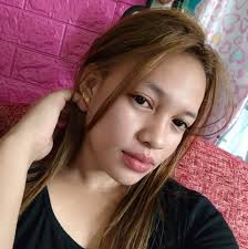 Watch Tell Me Who I Am