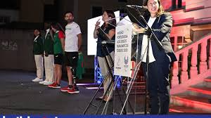 Em 7 de dezembro de 2017, o comitê organizador anunciou que seria um casal de mascotes, um para os jogos olímpicos e outro para os jogos paralímpicos. Portugal Com 33 Atletas Nos Jogos Paralimpicos Dnoticias Pt