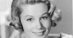 Tralfaz: She's a Happy Joyce