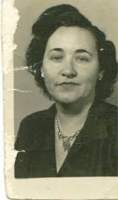 Ms. Ona Mullins was part of the faculty of MHS in 1927. She was still there  in the mid 1960's. Does anyone know how long she taught?
