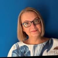 400+ "Robshaw" profiles