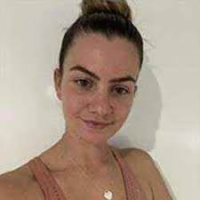 Hannah Shine, StyleCraze Expert Panel Member