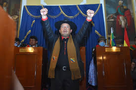 Elección de autoridades departamentales y municipales. Quispe Asume Como Gobernador De La Paz E Instruye Poner La Imagen De Felipe Quispe El Mallku En Las Oficinas La Razon Noticias De Bolivia Y El Mundo