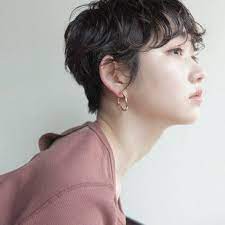 マニッシュな ベリーショート パーマ でおしゃれにイメチェンしてみませんか キナリノ cabelo cat5