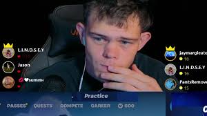 Roman & Daniel Nawrot 🩷 (@familie.nawrot) er LIVE