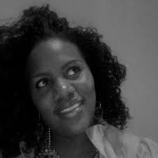 Bettina Wilson's Instagram, Twitter & Facebook