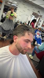 High taper mullet 💈 Appreciate everyone who comes and supports me, thank  you guys🤝. . . #milwaukeebarber #jrlusa #andisnation #mullet #hightaper