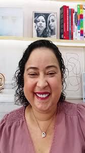 A vida é seguindo em frente., Decida, tenha coragem e vai para ação. , Está  nas suas mãos. , No Rompendo os limites da mente você receberá exercícios  poderosos para transformar sua vida e conquistar ...