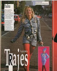 Tema incluido en el álbum paulina del 2000.tu química con mi piel, hacen carga positivatu química con mi piel, hacen carga positiva y cuando me acerco a ti Unsungsherooffashion Paulina Rubio Del 90s Gabrielheldvintage Has The Versace Top In 8 Versace Top Paulina Rubio Versace