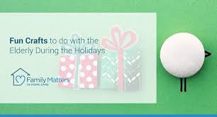 These easy crafts for seniors will keep you occupied for ages! Fun Crafts To Do With The Elderly During The Holidays
