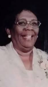 Gracias Dios por permitirme tantos años disfrutar del cariño de mamà!! Ya  son 94 años y contando!!! #eldueñodelsabordominicano (De fondo la cancion  favorita de mamà, La Flor de la Canela!