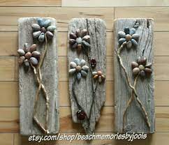 Driftwood Trio Driftwood Art Pebble Art Beach Decor Etsy Beachmemoriesbyjools Pebble Flowers Rock Art Rock Flowers St Flower Art Pebble Art Floral Art
