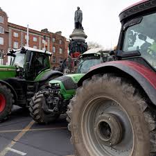 ‘Significant’ fuel support schemes worth €220m confirmed for farmers and hauliers