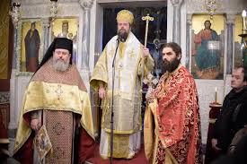 Γέροντα, όταν με αδικούν, ή καρδιά μου σκληραίνει. Lampra Eortasthke O Agios Antwnios Sta Anw Pathsia Fwto