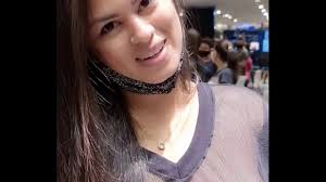 Novinha andando nua no Shopping do Recife - XNXX.COM