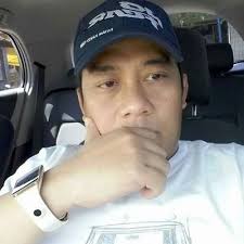 Adrian Herry Suhartono (@adrian_herrysuh)