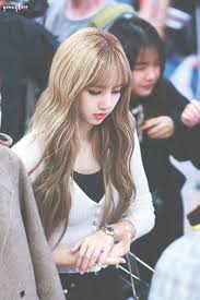 Oneshoot Lisa Idol Blackpink Lisa Blackpink Wallpaper Blackpink Fashion