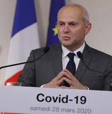 Jérôme salomon, modification de l'usage antibiotique en population humaine et résistances bactériennes : Portrait Jerome Salomon Le Barometre De La Pandemie Rennes Maville Com