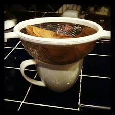 There are two methods here! How To Make Coffee Without A Coffee Maker Or Post Apocalyptic Coffee Every Home Remedy