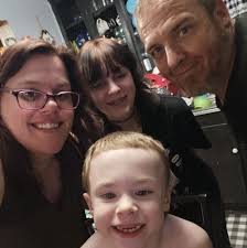 What's going into the old Shari's building in Pendleton, OR?