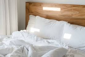 7 Things To Consider Before You Buy A Down Comforter Or Blanket