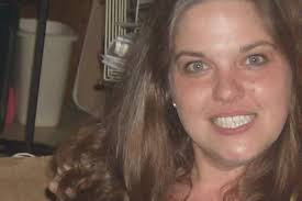 Lynn Boyett's Instagram, Twitter & Facebook