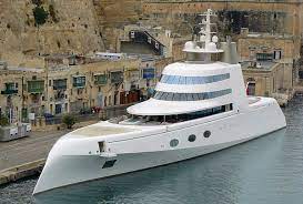 Discover the vessel's particulars, including capacity, machinery, photos and ownership. Die Top 10 Der Luxurosesten Yachten Weltweit Zizoo