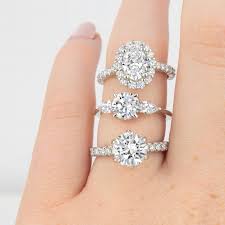 Simulant Diamonds Vs Lab Created Diamonds Brilliant Earth