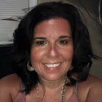 Michelle Shanley's Instagram, Twitter & Facebook