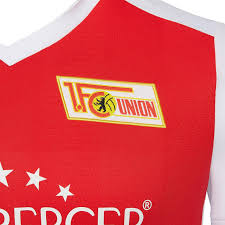 Is a german association football club based in central berlin. Massgeschneiderte Union Berlin 18 19 Trikots Veroffentlicht Nur Fussball