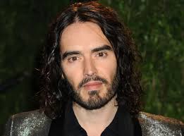 Russell Brand : à deux doigts de retomber dans la drogue !