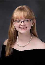 Lydia Floyd's Instagram, Twitter & Facebook