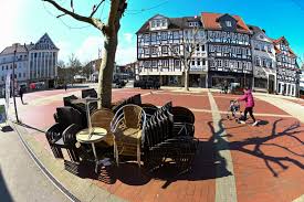 Was in einem jahr lockdown und homeoffice passiert ist: When And How Will Germany S Lockdown Measures End The Local