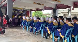Smk kompleks tok adis sambutan hari kemerdekaan. Majlis Apresiasi Dan Kecemerlangan Smk Kompleks Tok Adis