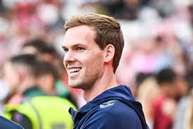 Oxford United vs Sunderland AFC: El partido crucial en la FA Cup y sus implicaciones financieras