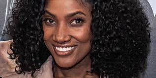 Gelijke rechten, dat is pas satisfying! Aflevering 2: Zou je jezelf  feminist noemen?