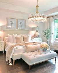 Modern, vintage, designer, skandinavisch, landhaus, retro Welcoming Fall Home Tour Decor Gold Designs Elegant Master Bedroom Feminine Bedroom Bedroom Design