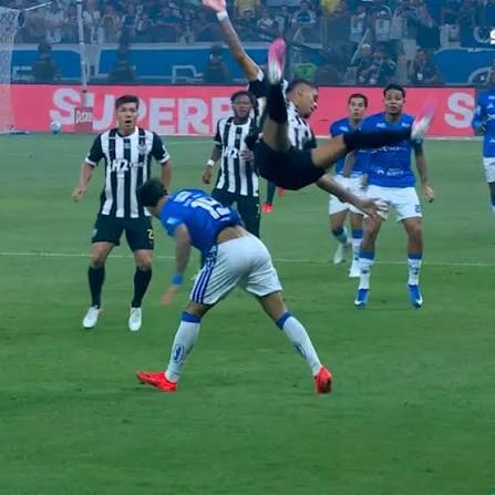 🚨🚨🚨🚨AGORA! Atl&eacute;tico-MG apresenta Not&iacute;cia de Infra&ccedil;&atilde;o contra Kaio Jorge, do Cruzeiro, no STJD. O Galo pede den&uacute;ncia do atacante cruzeirense pelo lance que atingiu o zagueiro Ruan Tressoldi no jogo de ida