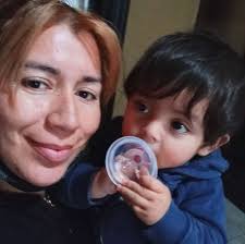 🚗✨ Toyota RAV4 2008 💺 Versión: 5 pasajeros, asientos de tela súper  cómodos ⏱ Kilometraje: 215,000 km 🔧 Transmisión: Automática 🛡 Motor: 2.4L  4 cilindros (ahorro y rendimiento garantizado) ⭐ Equipamiento: Amplio