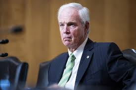 Ron Johnson boasts bipartisanship. His Democratic counterpart has him beat. 