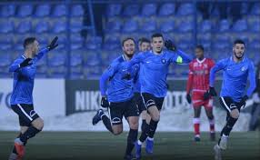 Ce ganduri are ianis hagi?! Video Play Off Ul E Departe Dinamo SpulberatÄƒ De Viitorul Ianis Hagi A FÄƒcut Spectacol