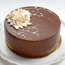 Maybe In White An Elegant G Kuchendesserts Tk Kuchen Und Dessert 2019 Kuchen Und Torten Leckere Torten Kuchen Desserts