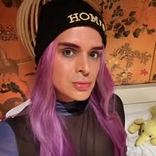 J. Logan Horne (@logandoesntweet)