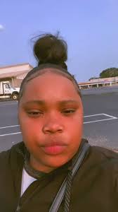 Any Girls Actually Wanna Hang Out And Skip The Weird Beginning Stage ! I'm  So Tired Of The Fake Conversations And Not Actually Following Through On  Hanging Out ! -Girl Mom (Ages