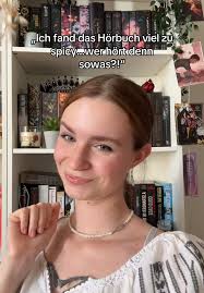 Du magst spicy Hörbücher? Dann erwarten dich im Juli jede Menge bei uns!  Ein Blick auf die gepinnte Roadmap lohnt sich 🎧🌶️ #hörbuch  #missmotteaudio #hörbuchtipp