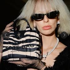 Seagate #9ZA2AH-500 external hard drive