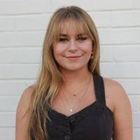 Caroline Marchand's Instagram, Twitter & Facebook