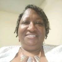 Rowena Winfrey's Instagram, Twitter & Facebook