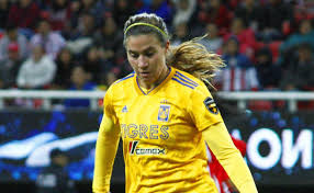 Rangel no disputó ningún minuto del duelo ante las rayadas, y poco más de dos horas después de finalizar el partido, publicó en su cuenta de twitter: Nayeli Rangel Incendia Twitter Con Polemico Mensaje Soy Futbol